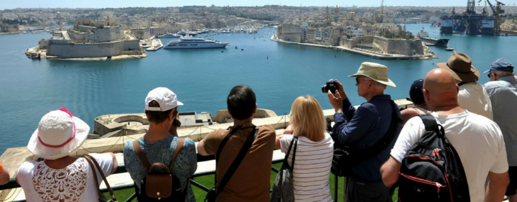 Malta yıl sonuna kadar 700 bin turist bekliyor