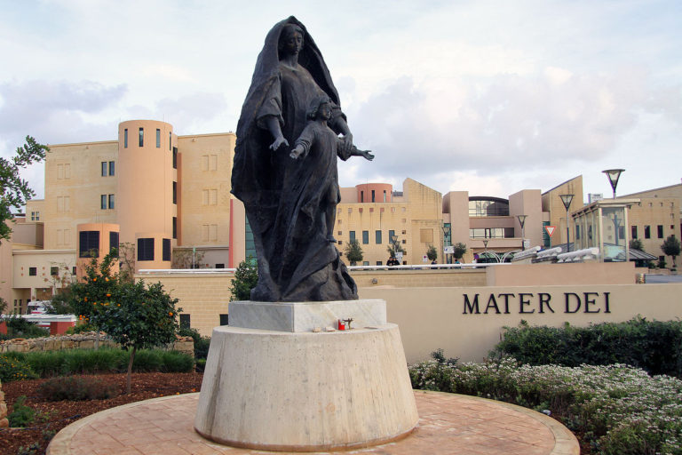 Malta Tabipler Birliği’nden çağrı: Yoğun bakım ünitesi neredeyse doldu