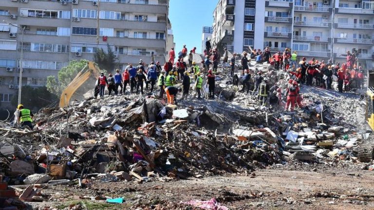 İzmir Depremi: İzmir’e hırsızlık için gelen 9 kişi yakalandı