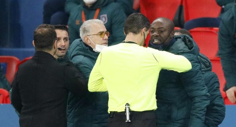 Başakşehir-PSG maçı “ırkçı söylemlerden” dolayı yarıda kesildi