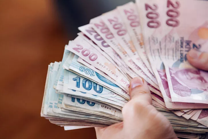 Türkiye’de yeni asgari ücret belli oldu