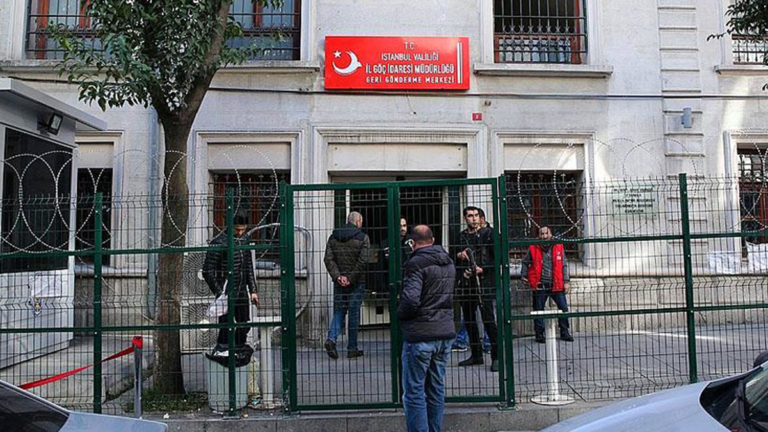 Göç İdaresi İstanbul’daki yabancıların ikamet izni başvuru şartını değiştirdi