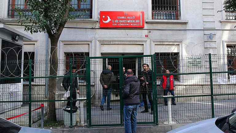 Göç İdaresi İstanbul’daki yabancıların ikamet izni başvuru şartını değiştirdi