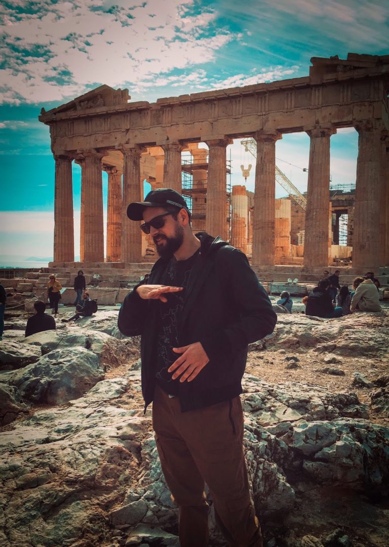 “Rahat Yazar” ile farklı ülkelerde yaşama tecrübesi üzerine söyleşi