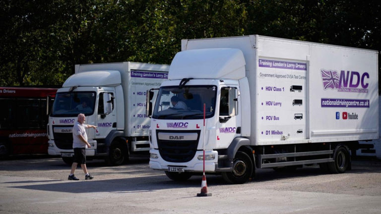 İngiltere 10 bin 500 işçiye geçici vize verecek