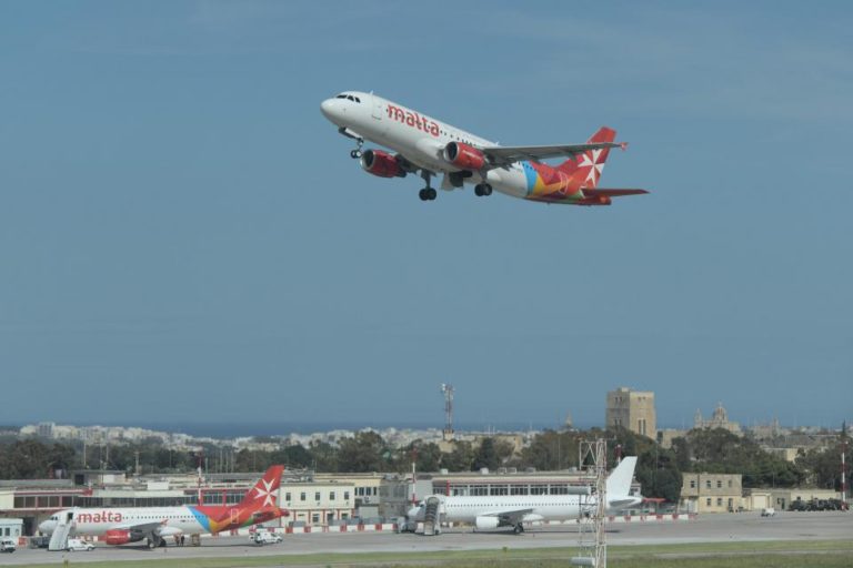 Air Malta müşterilerini dolandırıcılığa karşı uyardı