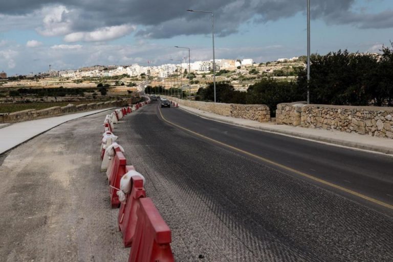 Mosta Mgar arası yol üç gün trafiğe kapatılacak