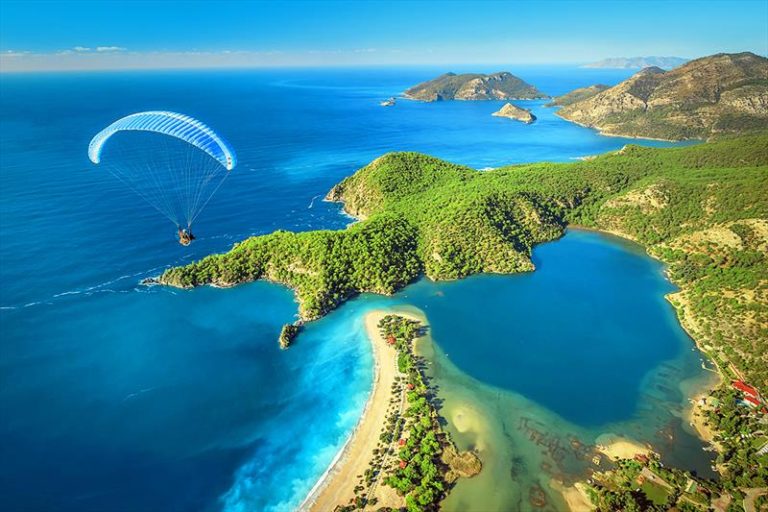 İngiltereliler için dünyanın en ucuz tatil yeri Türkiye