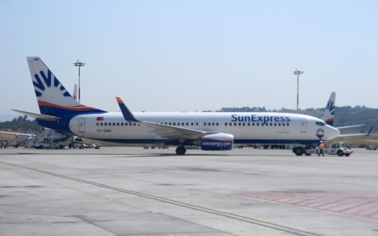 Havayolu şirketleri yeni noktalara uçuşlarını açıklıyor.