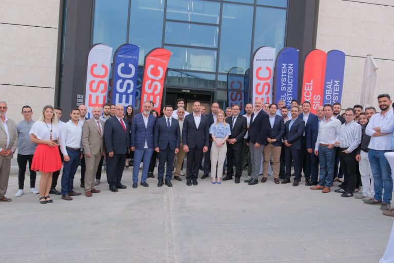 ESC Group’un merkez ofis açılışına siyasilerden büyük ilgi