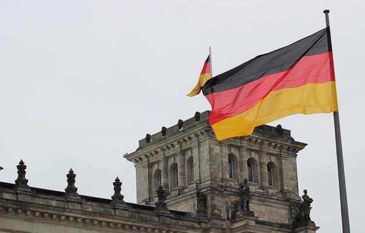 Almanya Vasıflı İşçi Göçünü Kolaylaştıracak: Yeni Yasayla Bürokratik Engeller Kalkıyor