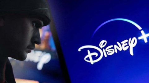 Disney+’ın Atatürk Dizisine Tepki: Türk Dernekleri Neden Güçsüz?