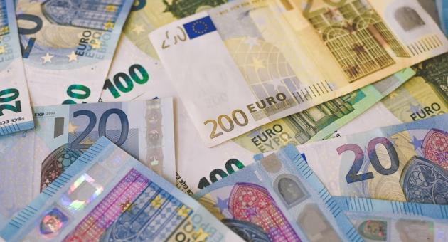 25.000 İşçiye Hükümetten 150 Euro’luk Çek Desteği!