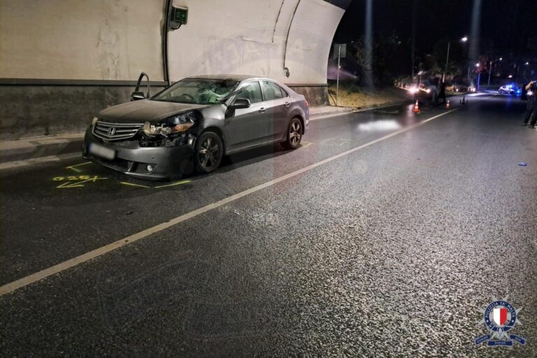 Çevre Yolu’nda 25 yaşındaki bir yaya araba çarpması sonucu hayatını kaybetti