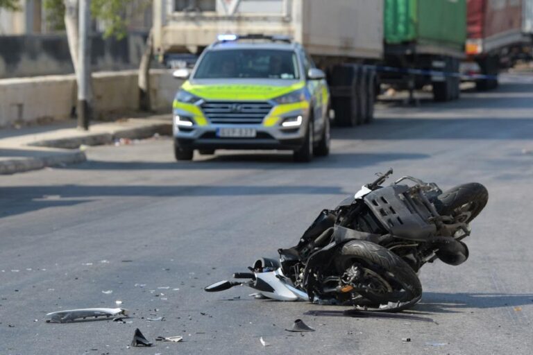 Mġarr’da Meydana Gelen Trafik Kazasında Motorcu Yaralandı