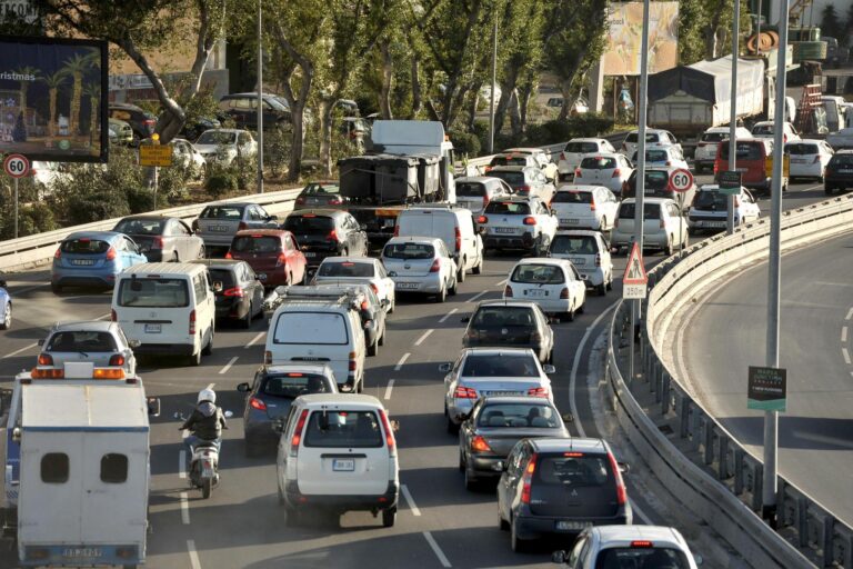 Trafik Problemleri Meclis Oturumunu Bir Kez Daha Geciktirdi