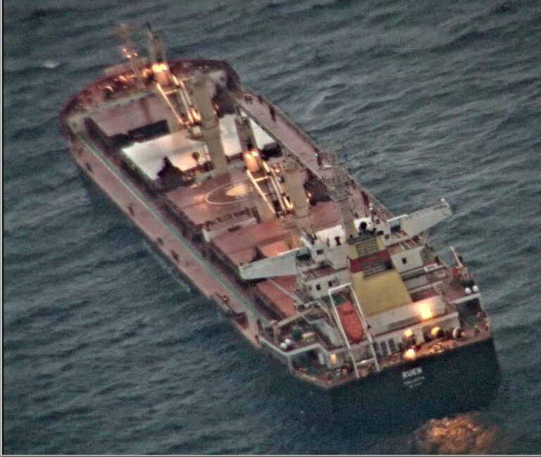 Hindistan Donanması, Korsanların Elinden Kurtardığı MV Ruen ile Somali Kıyılarına Karşı Kararlı Mücadelesini Sürdürüyor!