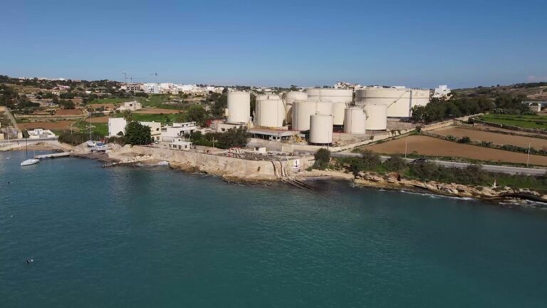 Planlama Kurumu, San Luċjan’daki yakıt depolama tanklarını kaldırma planlarını onayladı