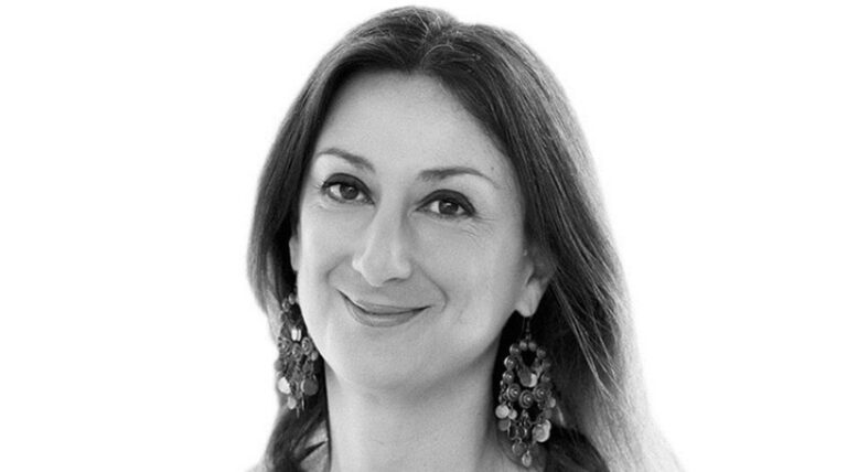 Daphne Caruana Galizia kimdi? Bir blog, bir araba bombası ve bir başbakanın istifası